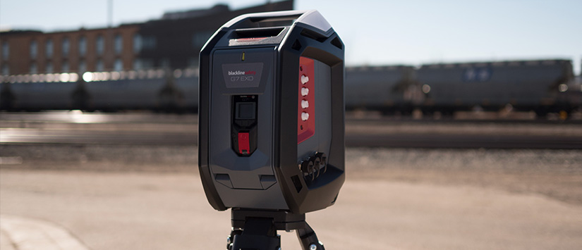 Monitor de área Blackline Safety G7 Exo em tripé com banner de 825 x 355