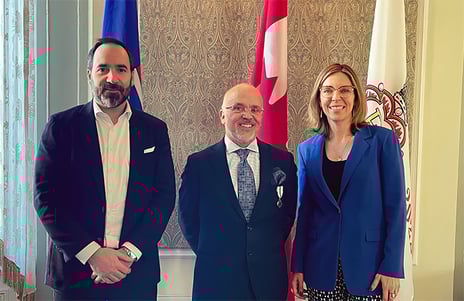 cody-slater-equipe-queens-medalha-de-platina-jubileu-prêmio