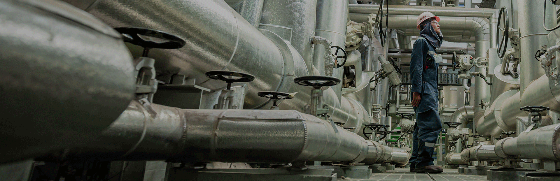 segurança-do-trabalhador-isolado-fabricação