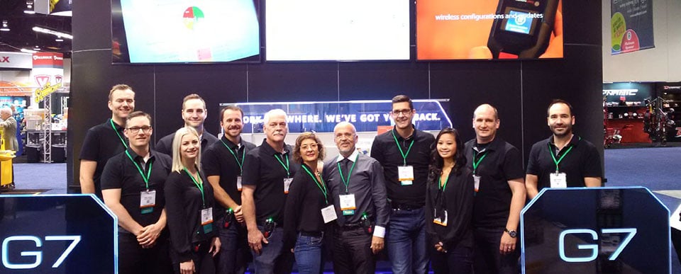 A equipe da Blackline Safety que lançou a segurança conectada G7 no Congresso e Expo da NSC