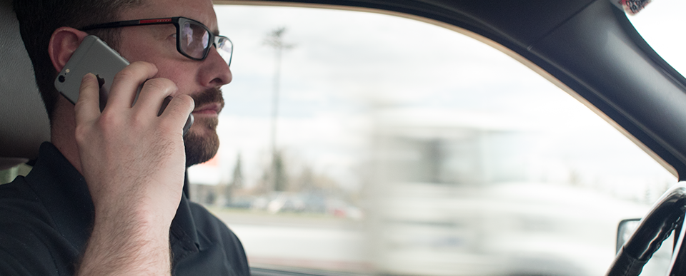 Imagens do blog — Os check-ins manuais à beira da estrada para trabalhadores isolados da Blackline Safety são perigosos